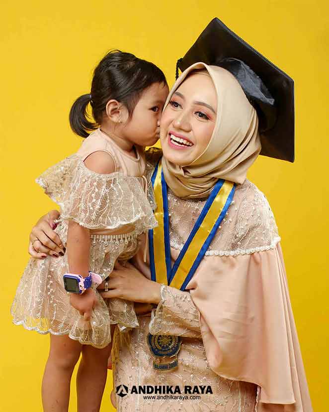 jasa foto wisuda